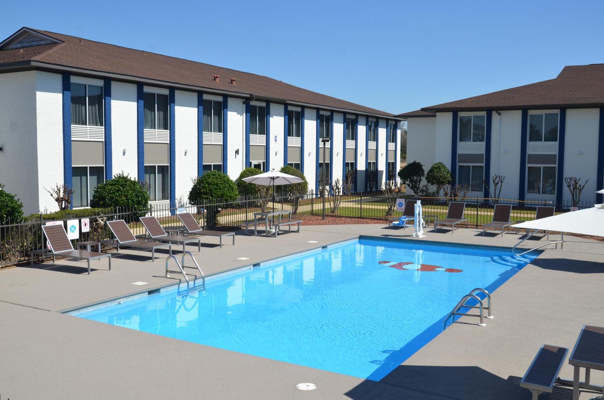 Americas Best Value Inn & Suites-Foley Exteriör bild